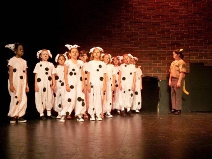101 Dalmatians The Musical Tour